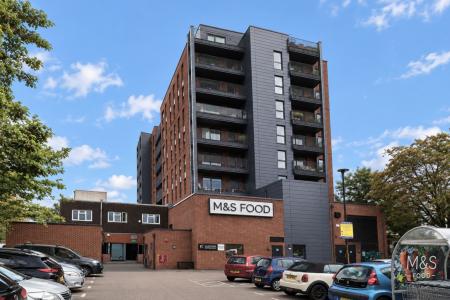 3 bedroom Flat to let in 124A Station Road, Bexley, Sidcup, DA15
