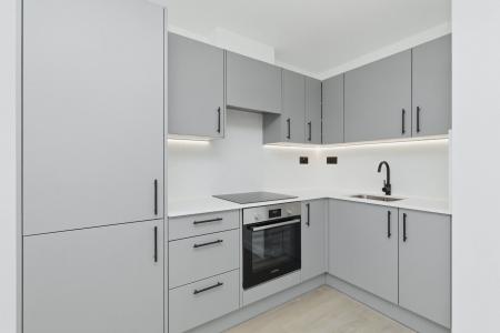 1 bedroom Flat to let in 20-22 Station Road, Bexley, Sidcup, DA15