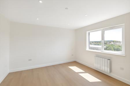 1 bedroom Flat to let in 1 Progressive Close, Bexley, Sidcup, DA14