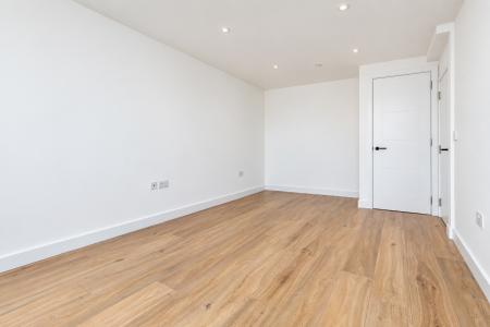 1 bedroom Flat to let in 1 Progressive Close, Bexley, Sidcup, DA14