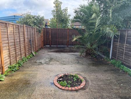2 bedroom Terraced House to let in West Street, Bexleyheath, DA7