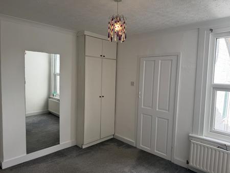 2 bedroom Terraced House to let in West Street, Bexleyheath, DA7