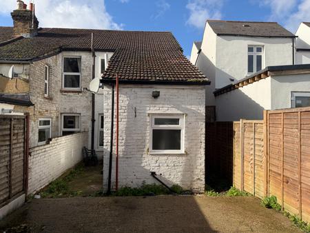 2 bedroom Terraced House to let in West Street, Bexleyheath, DA7