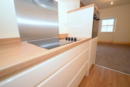 2 bedroom Flat to let in Church Street, Barnoldswick, BB18