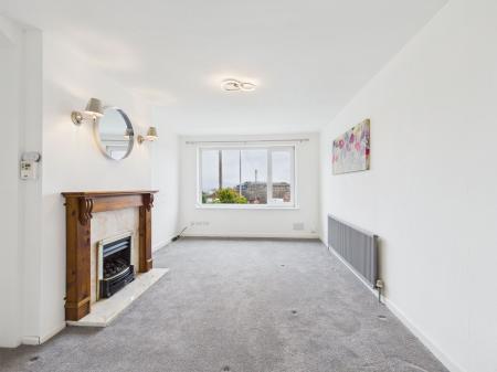 3 bedroom Semi-detached house to let in Craven Avenue, Silsden, BD20