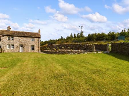 3 bedroom Semi-detached house to let in Orms Gill Green Lane, Airton - North Yorkshire, BD23
