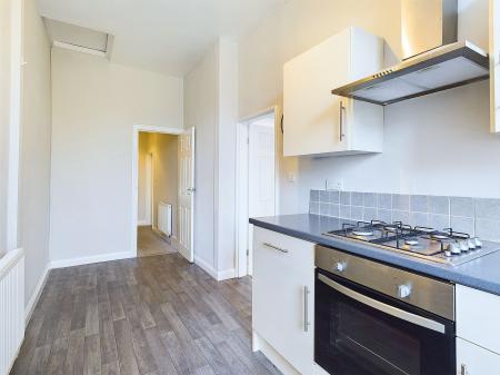 1 bedroom Flat to let in Main Street, Cross Hills, BD20