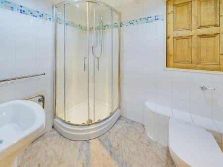 3 bedroom Terraced House to let in Castle View Terrace, Skipton, BD23