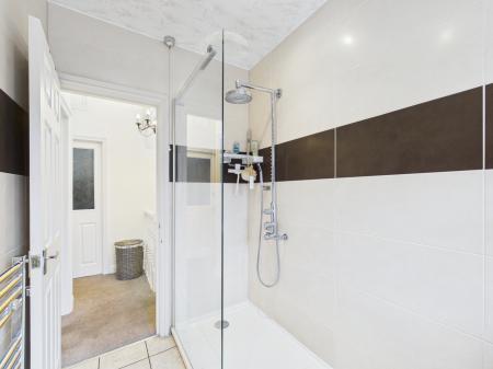 2 bedroom Terraced House to let in Thornton Street, Skipton, BD23