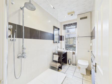 2 bedroom Terraced House to let in Thornton Street, Skipton, BD23