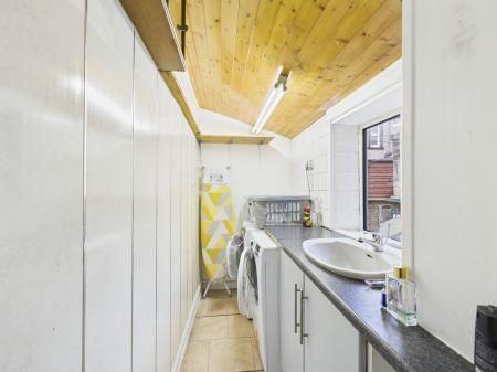 2 bedroom Terraced House to let in Thornton Street, Skipton, BD23