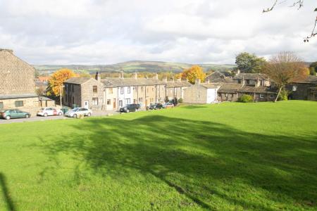 2 bedroom Cottage to let in Chapel Road, Steeton, BD20