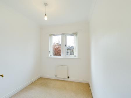 4 bedroom Detached house to let in Woodlands Drive, Skipton, BD23