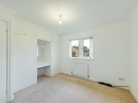 4 bedroom Detached house to let in Woodlands Drive, Skipton, BD23