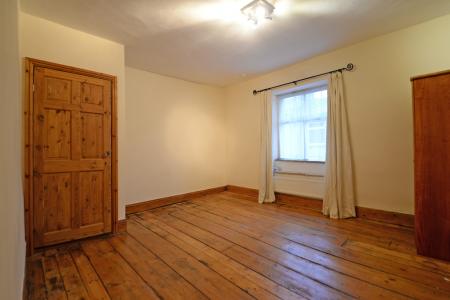 2 bedroom Terraced House to let in Queen Street, Skipton, BD23