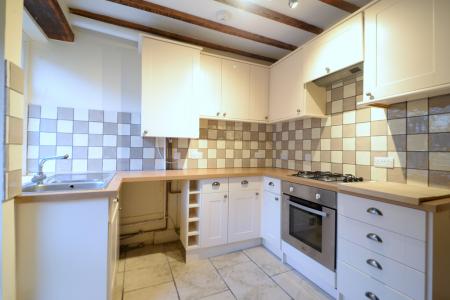 2 bedroom Terraced House to let in Queen Street, Skipton, BD23
