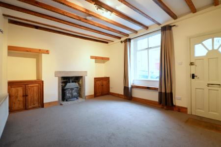 2 bedroom Terraced House to let in Queen Street, Skipton, BD23