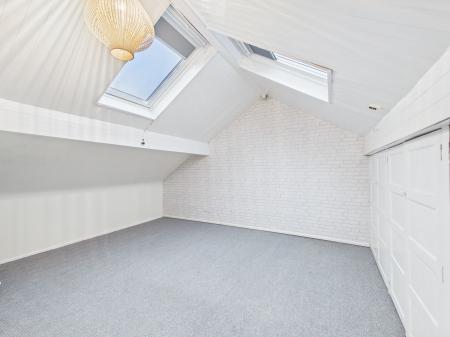 1 bedroom Flat to let in Victoria Road, Earby, BB18