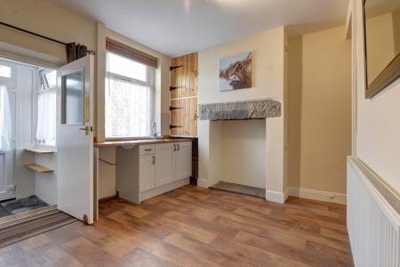 2 bedroom Terraced House to let in Haw Grove, Hellifield, BD23