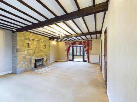 4 bedroom Detached house to let in Marton Close, Gargrave, BD23