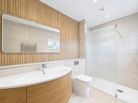 4 bedroom Detached house to let in Marton Close, Gargrave, BD23