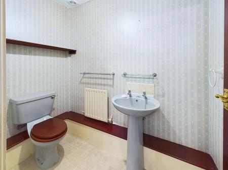 4 bedroom Detached house to let in Marton Close, Gargrave, BD23