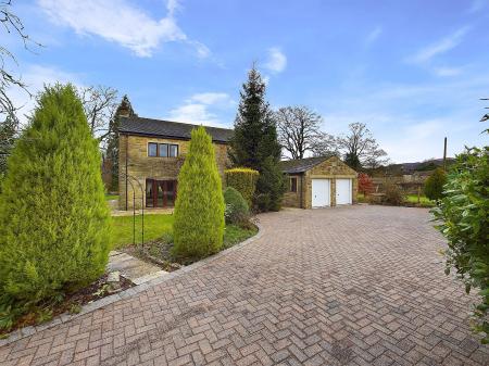 Marton Close, Gargrave, BD23