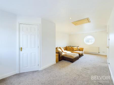 3 bedroom Town house to let in Mill Lane, Skipton, BD23