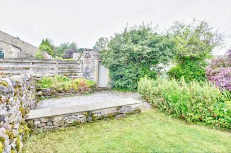 3 bedroom Cottage to let in Coniston Cold, Skipton, BD23