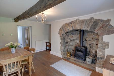 3 bedroom Cottage to let in Coniston Cold, Skipton, BD23