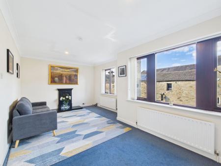 2 bedroom Town house to let in Albert Terrace, Skipton, BD23