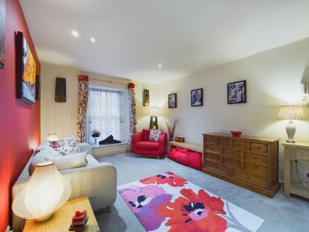 1 bedroom Flat to let in Belmont Wharf, Skipton, BD23