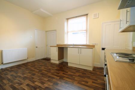 3 bedroom Terraced House to let in Keighley Road, Skipton, BD23