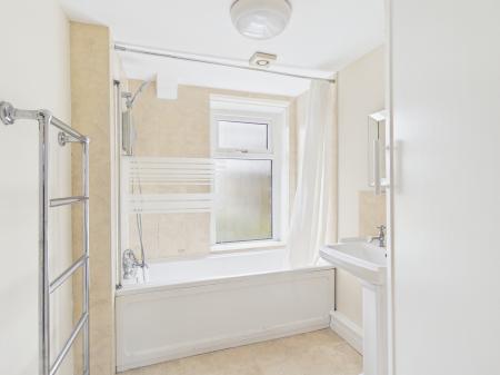 2 bedroom Cottage to let in Main Street, Embsay, BD23