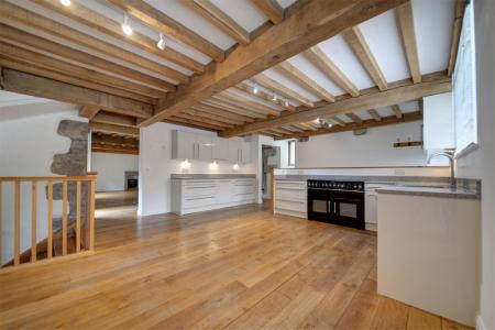 3 bedroom Barn Conversion to let in Leyburn Road, Kettlewell, Skipton, BD23