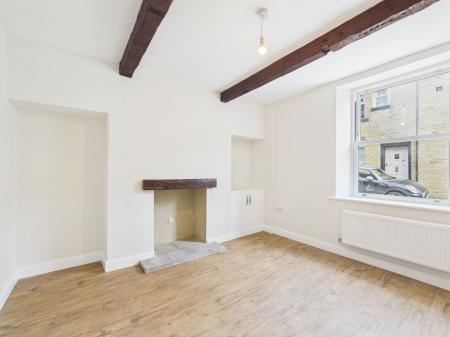 2 bedroom Cottage to let in Kings Street, Skipton, BD23