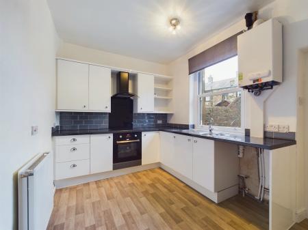 2 bedroom Terraced House to let in Walton Street, Skipton, BD23
