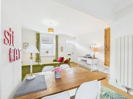 2 bedroom Terraced House to let in Bennett Street, Skipton, BD23