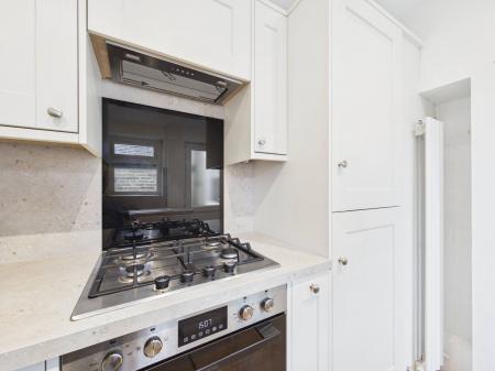 2 bedroom Terraced House to let in Neville Street, Skipton, BD23