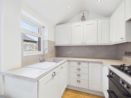 2 bedroom Terraced House to let in Neville Street, Skipton, BD23