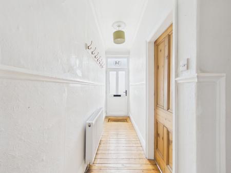 2 bedroom Terraced House to let in Neville Street, Skipton, BD23