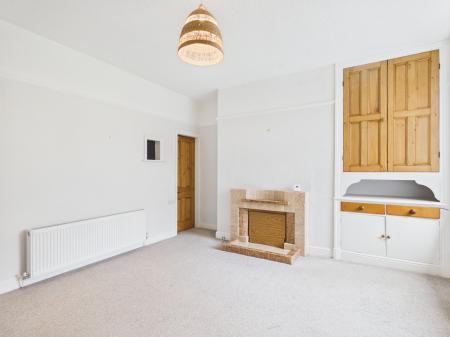 2 bedroom Terraced House to let in Neville Street, Skipton, BD23