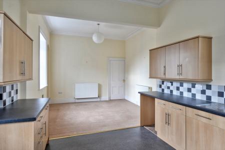 2 bedroom Apartment to let in Keighley Road, Skipton, BD23