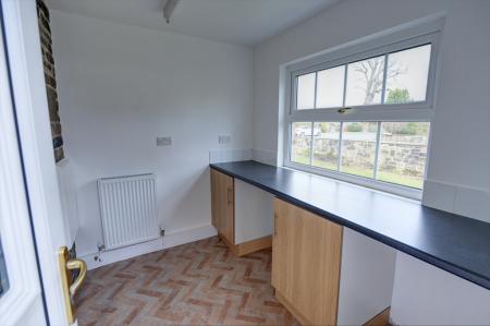 3 bedroom Detached house to let in Piece Fields, Skipton, BD23