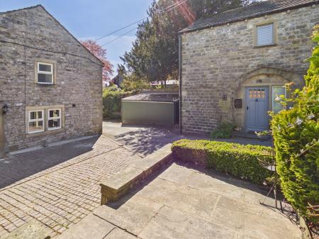 3 bedroom Barn Conversion to let in Skipton Road, Thornton In Craven, BD23