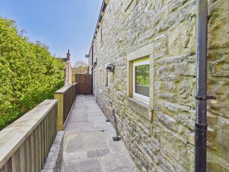3 bedroom Barn Conversion to let in Skipton Road, Thornton In Craven, BD23