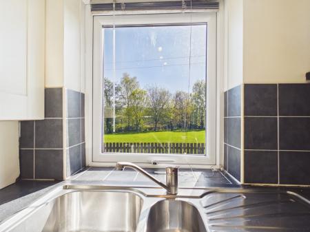 2 bedroom Terraced House to let in Keighley Road, Skipton, BD23