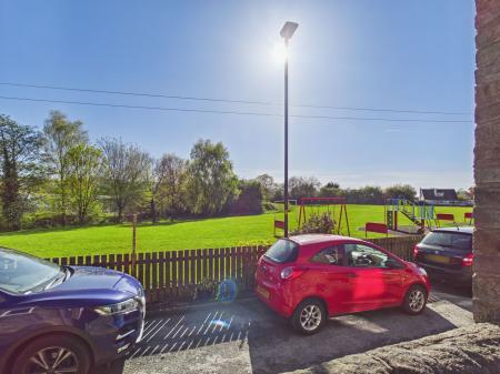 2 bedroom Terraced House to let in Keighley Road, Skipton, BD23