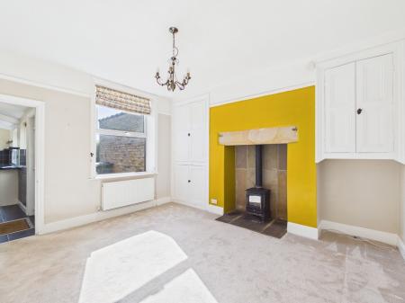 2 bedroom Terraced House to let in Keighley Road, Skipton, BD23