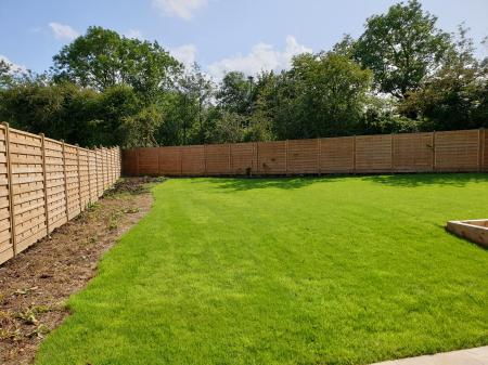 4 bedroom Detached house to let in Higher Raikes Drive, Skipton, BD23